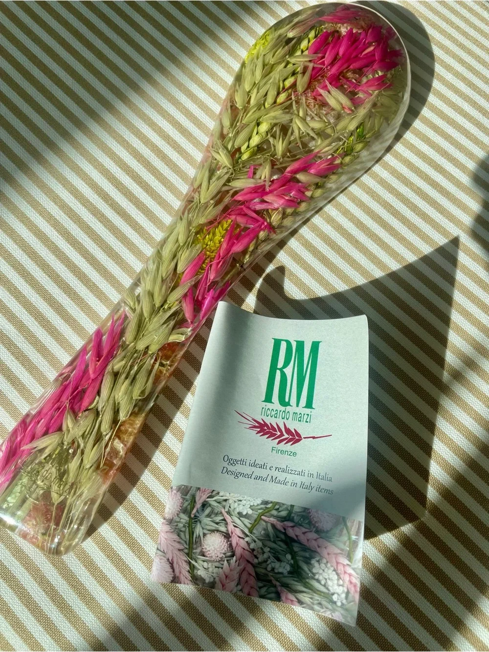 •| Riccardo Marzi Pink & Natural Dried Wheat Resin Spoon Rest ($54 retail)